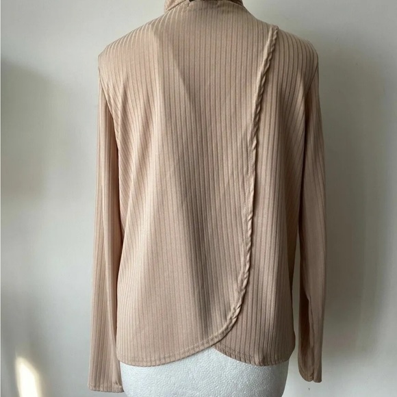 Nasty Girl As Good Turtleneck Rib Top Stone Size 14 Split Open Back - Picture 3 of 3